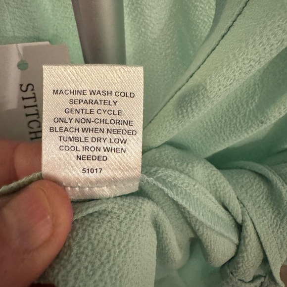 Mint Green Women's Top - Picture 8 of 8